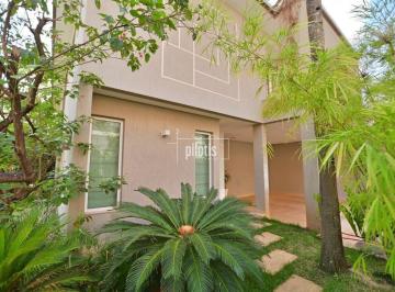 Casa · 380m² · 4 Quartos · CASA DE ALTO PADRÃO COM ACABAMENTO IMPECÁVEL!