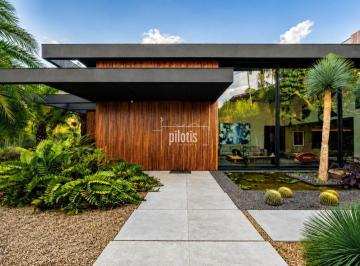 Casa · 1000m² · 4 Quartos · 6 Vagas · SHIS Qi 9 Projeto assinado pelo Studio Zuba !