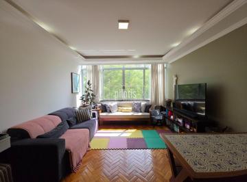 Apartamento · 88m² · 2 Quartos · 1 Vaga · SQS 203 andar alto!