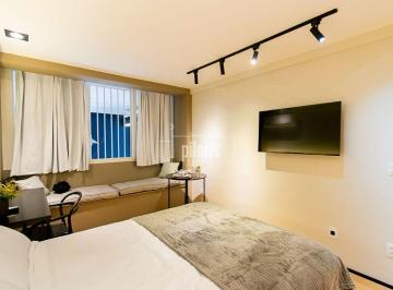 Apartamento · 25m² · 1 Quarto · KITNET REFORMADA E MOBILIADA