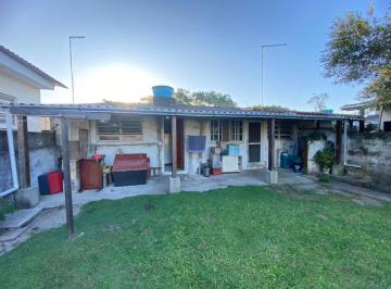 Casa de 2 quartos, Itanhaém · EDÍCULA NO BALNEÁRIO GAIVOTA - ITANHAÉM/SP - 1.000 METROS DO MAR