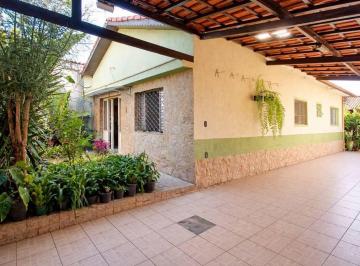 Casa de 3 quartos, Mogi das Cruzes · Casa térrea grande 3 dormitórios , área gourmet , quintal ,garagem , churrasqueira
