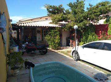 Casa de 4 quartos, Lauro de Freitas · Casa 4/4, uma suíte, em ipitanga, toda térrea, próxima a praia, piscina