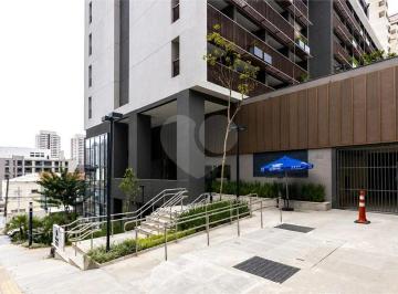 Apartamento de 1 quarto, São Paulo · Studio moderno com varanda à venda em Perdizes