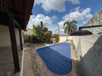 Casa de 3 quartos, Brasília · 3 QUARTOS SENDO UMA SUÍTE / VARANDA / CHURRASQUEIRA / PISCINA
