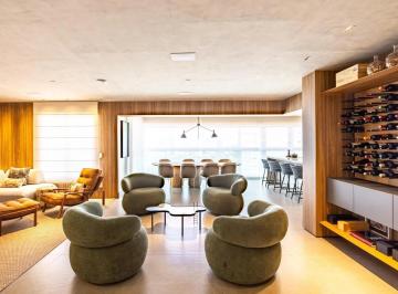 Apartamento · 233m² · 3 Quartos · 3 Vagas · Apartamento mobiliado no Marista com 233 m² e automação completa