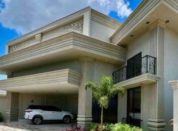 95b16b5625e127ce4e1f585fb5b6931481dce7ca · Casa à venda no Golden Park com 4 dormitórios e 3 vagas de garagem / Próximo a  Rod. Washington Luís