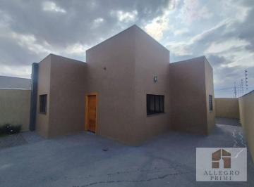 21bf8db4a582908950494cf903bd1f3fe9f4d039 · Casa com 1 dormitório à venda, 70 m² por R$ 370.000 - Eplatz - São José do Rio Preto/SP