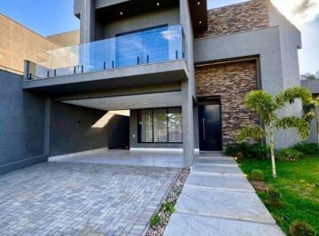 1fb91a626bc22ecefca84e9a5e980290834a9dcc · Casa à venda no Golden Park Residence com 4 suítes e 2 vagas de garagem / Próximo a Rod. Washington 