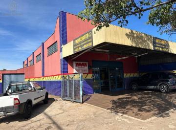 Comercial · 365m² · 8 Vagas · Barracão à venda em Londrina, Vila Casoni, com 365.07 m²