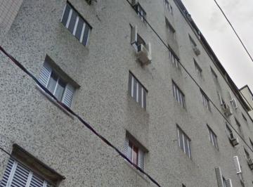 Apartamento · 80m² · 3 Quartos · Apartamento de 3 quartos com suíte e 2 salas no Centro de São Vicente-SP: Oportunidade única!