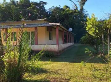Rural de 2 quartos, Cotia · Rurais com 2 quartos e 130 m² à venda em Parque Miguel Mirizola