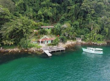Casa · 70000m² · 3 Quartos · Casa com 3 quartos - Angra dos Reis