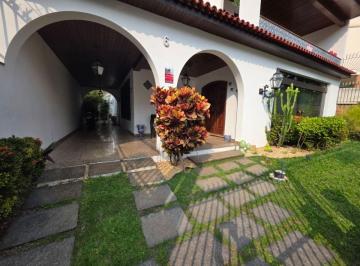 Casa de 3 quartos, Niterói · São Francisco Casa Duplex 4 quartos 1 suíte 3 vagas
