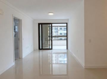 Sala · Apartamento em Barra da Tijuca - Rio de Janeiro, RJ