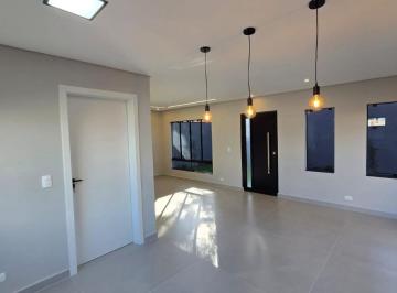 Casa de 3 quartos, Curitiba · Sobrado em Condomínio com 3 quartos, 2 vagas, São Braz - Curitiba