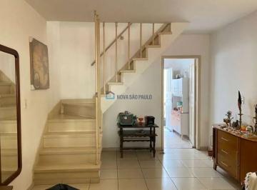 Casa · 109m² · 2 Quartos · 1 Vaga · Sobrado à venda, 109m2, 2 quartos, + 1 quarto na edícula, no Jabaquara.