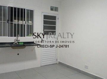 Casa · 40m² · 1 Quarto · Casa para locação na Interlagos, com 01 quarto, sendo suíte!