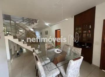 Casa · 255m² · 3 Quartos · 3 Vagas · Casa de aproximadamente 255,00m²;, 02 pavimentos, 03 quartos, 03 vagas, no Dona