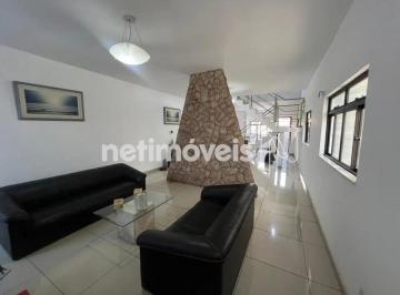 Casa · 255m² · 3 Quartos · 3 Vagas · Casa de aproximadamente 255,00m²;, 02 pavimentos, 03 quartos, 03 vagas, no Dona Clara.