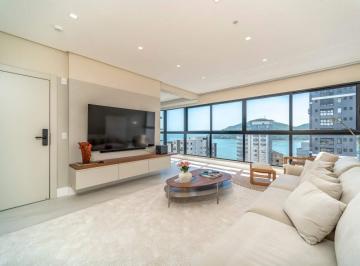 Apartamento · 193m² · 4 Quartos · 4 Vagas · Apartamento à venda no Centro em Balneário Camboriú.