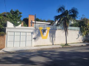 Casa · 327m² · 3 Quartos · 4 Vagas · Casa para venda em Parque dos Príncipes com 3 quartos, sendo 3 suítes, 327m²