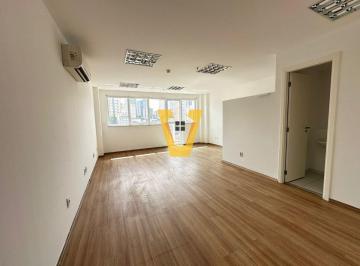 Comercial · 42m² · 2 Vagas · Conjunto comercial para venda em Vila Andrade, 42m²