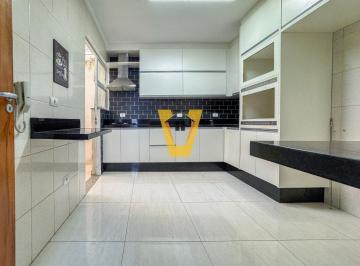 Casa · 145m² · 3 Quartos · 2 Vagas · Casa no condomínio Villagio Ourinhos para venda com 3 quartos, sendo 1 suíte, 145m²