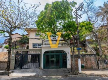 Casa · 225m² · 4 Quartos · 2 Vagas · Sobrado para venda em Rolinópolis com 4 quartos, sendo 2 suítes, 225m²