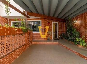 Casa · 228m² · 3 Quartos · 3 Vagas · Casa para venda em Vila Anglo Brasileira com 3 quartos, sendo 1 suíte, 228m²