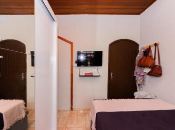 1ce03268-e95a-49ea-9c5d-19a8c0f10238 · Agradável sobrado para venda em Parque Panamericano com 4 quartos, 190m²