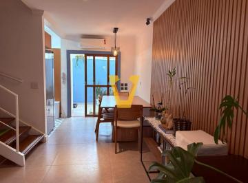 Casa · 104m² · 3 Quartos · 2 Vagas · Casa de vila para venda em Vila Romana com 3 quartos, sendo 1 suíte, 104m²