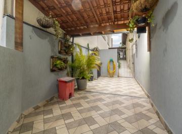 cd86ce61-1d34-4d42-92c0-37d392b54689 · Funcional casa de vila para venda em Chácara Inglesa com 4 quartos, sendo 1 suíte, 350m²