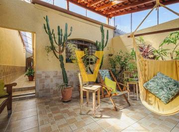 Casa · 130m² · 2 Quartos · 2 Vagas · Casa para venda em Vila Paulicéia com 2 quartos, sendo 1 suíte, 130m²