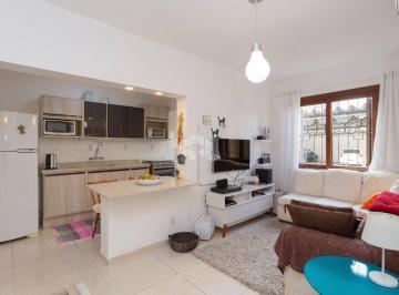 Apartamento · 58m² · 2 Quartos · 1 Vaga · Apartamento 2 dormitórios com 1 vaga de garagem reformado no Bairro Cristo Redentor em Porto Alegre/