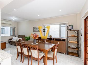 Casa · 200m² · 5 Quartos · 3 Vagas · Sobrado para venda em Jardim Caravelas com 5 quartos, sendo 1 suíte, 200m²