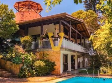 Casa · 380m² · 4 Quartos · 6 Vagas · Casa para venda em Interlagos com 4 quartos, sendo 2 suítes, 380m²