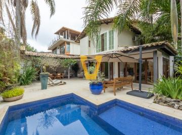 Casa · 550m² · 5 Quartos · 5 Vagas · Casa no condomínio Condominio Vila Verde para venda com 5 quartos, sendo 4 suítes, 550m²