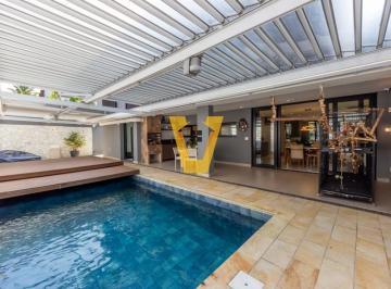 Casa · 514m² · 3 Quartos · 6 Vagas · Casa no condomínio Condomínio Reserva 8 para venda com 3 quartos, sendo 3 suítes, 514m²
