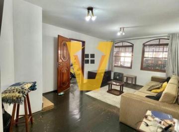 Casa · 186m² · 3 Quartos · 2 Vagas · Casa para venda em Ayrosa com 3 quartos, 186m²
