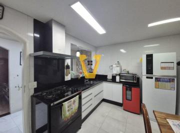 Casa · 180m² · 2 Quartos · 2 Vagas · Sobrado para venda em Vila Tolstoi com 2 quartos, sendo 1 suíte, 180m²