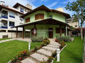 Casa · 250m² · 4 Quartos · 4 Vagas · Auxiliadora Predial aluga Casa com 3 suítes ,piscina próxima ao centrinho de Jurerê tradicional a ap