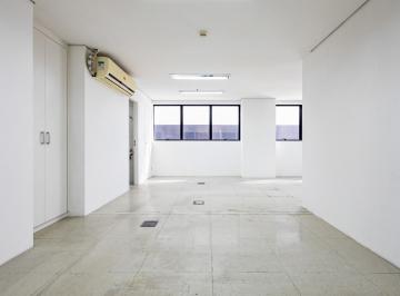 Comercial · 63m² · Sala comercial na Avenida Fagundes Filho, N. 141 - 145 • 63 m²