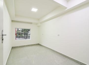 Comercial · 10m² · Sala comercial na Rua São Joaquim, 516 - 02 • 10 m²