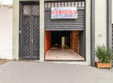 Comercial · 60m² · 1 Vaga · Loja na Rua General Lecor, N. 179 - Baixos • 60 m²