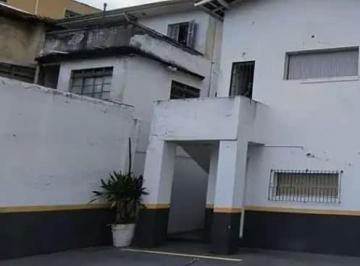 Comercial · 212m² · 9 Vagas · Loja na Avenida Leôncio de Magalhães, N. 634 • 212 m²