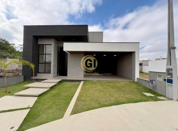 Foto 01 · Casa em Condomínio no Jardim Jacinto, Jacareí-SP: 3 Quartos, 2 Suítes, 2 Vagas de Garagem - Imperdív