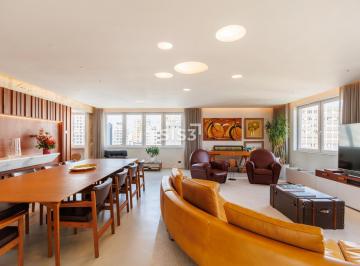 Apartamento · 306m² · 3 Quartos · 2 Vagas · Apartamento à venda no centro, assinado por Luiz V