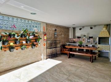 Comercial de 8 quartos, Florianópolis · Pousada completa à venda á 5 minutos da Praia de Canasvieiras,Florianópolis