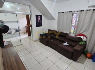 Casa · 3 Quartos · 1 Vaga · Vende-se Sobrado no Cond. Villa do Sol